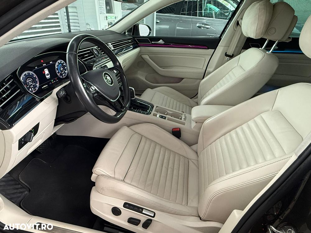 Volkswagen Passat 1.4 TSI ACT DSG Comfortline - 27