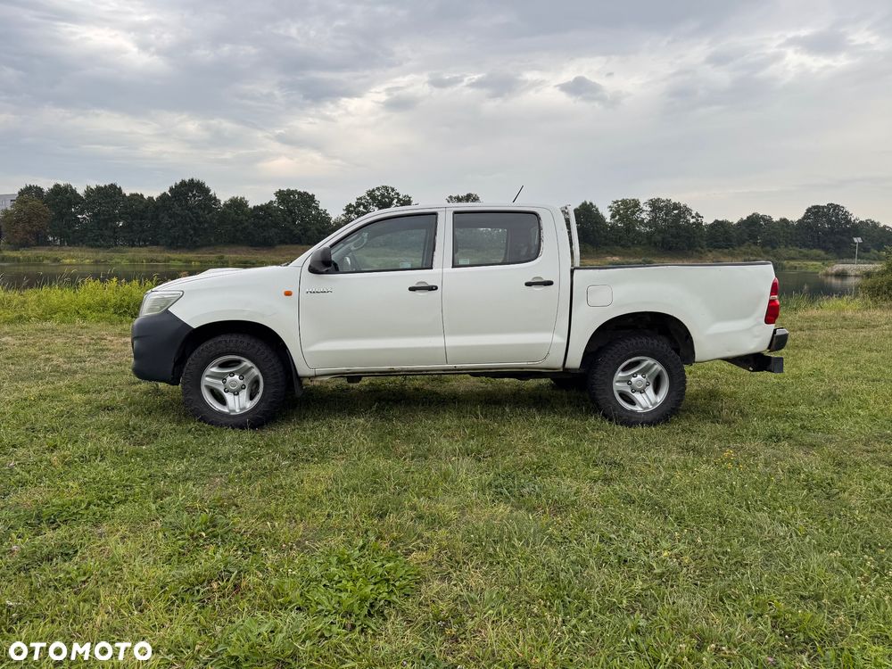 Toyota Hilux 4x4 Double Cab - 4