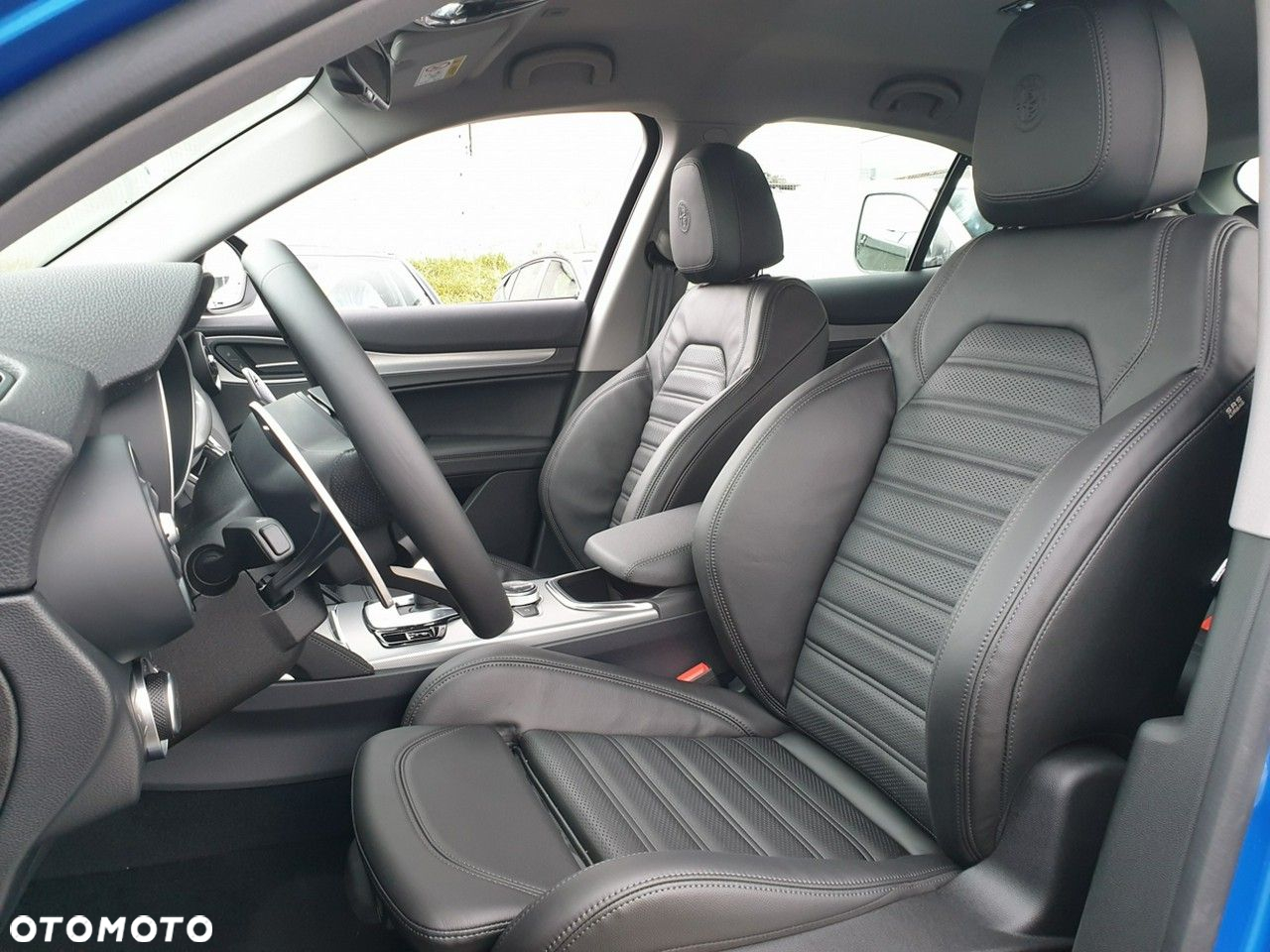 Alfa Romeo Stelvio - 15
