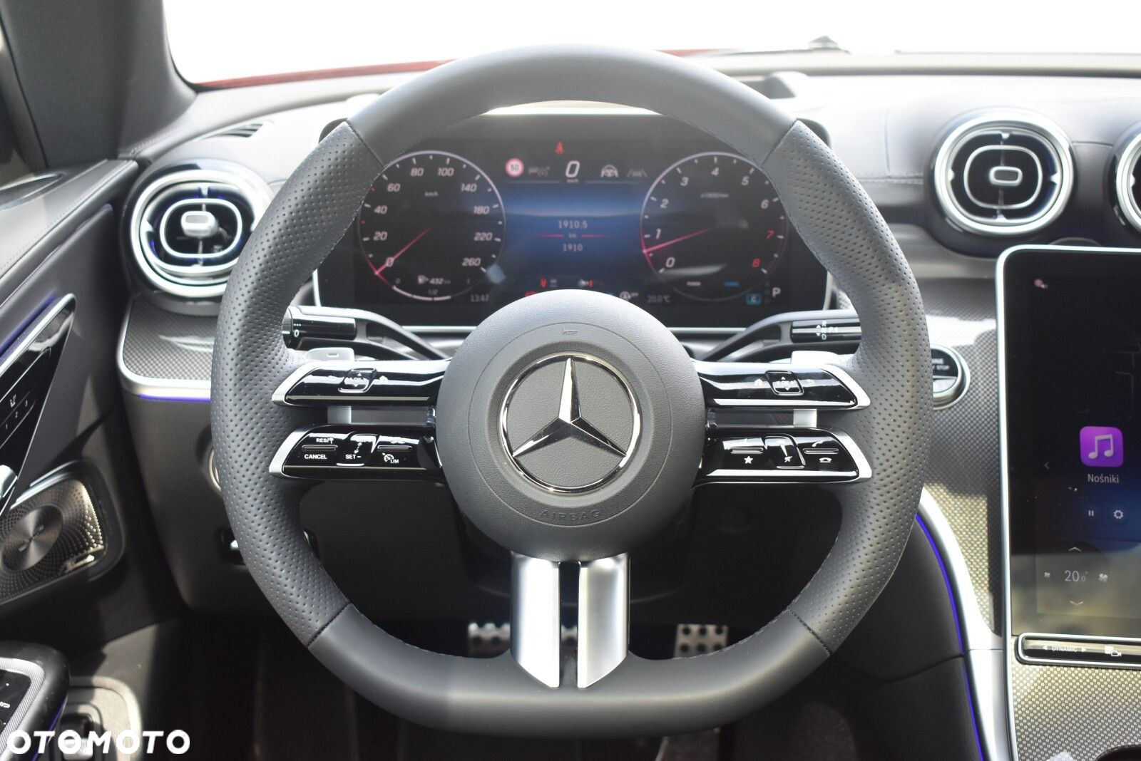 Mercedes-Benz CLE - 7