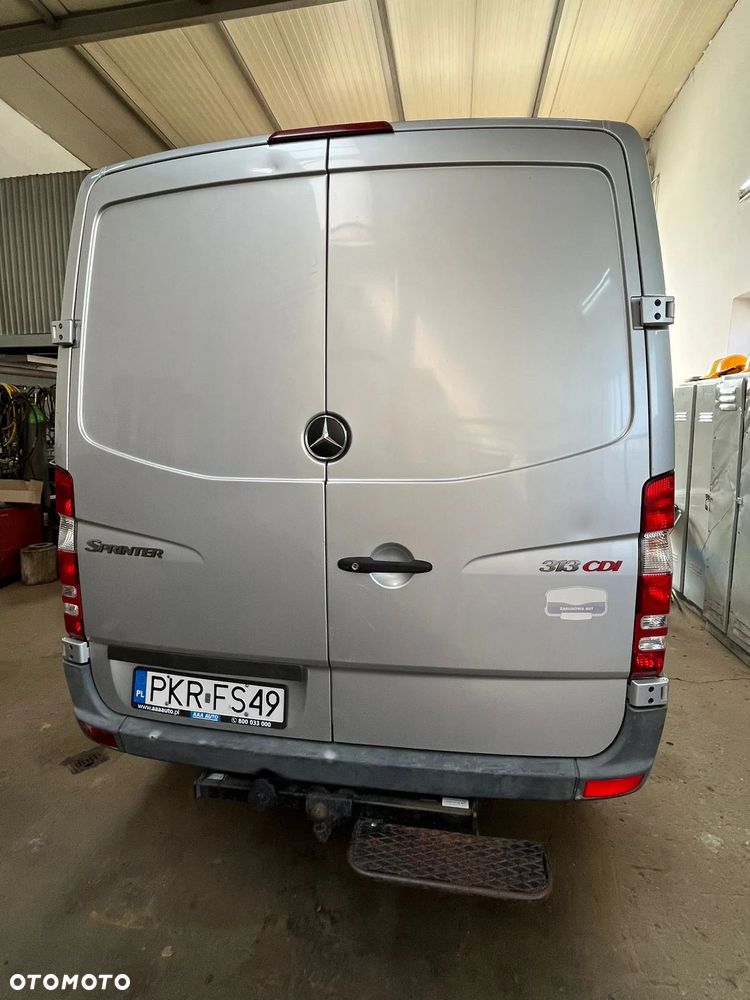 Mercedes-Benz Sprinter - 3