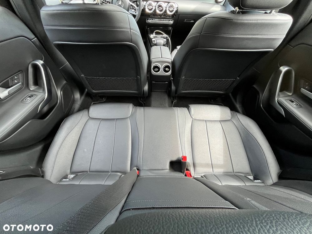 Mercedes-Benz Klasa A 250 4-Matic AMG Line 7G-DCT - 21