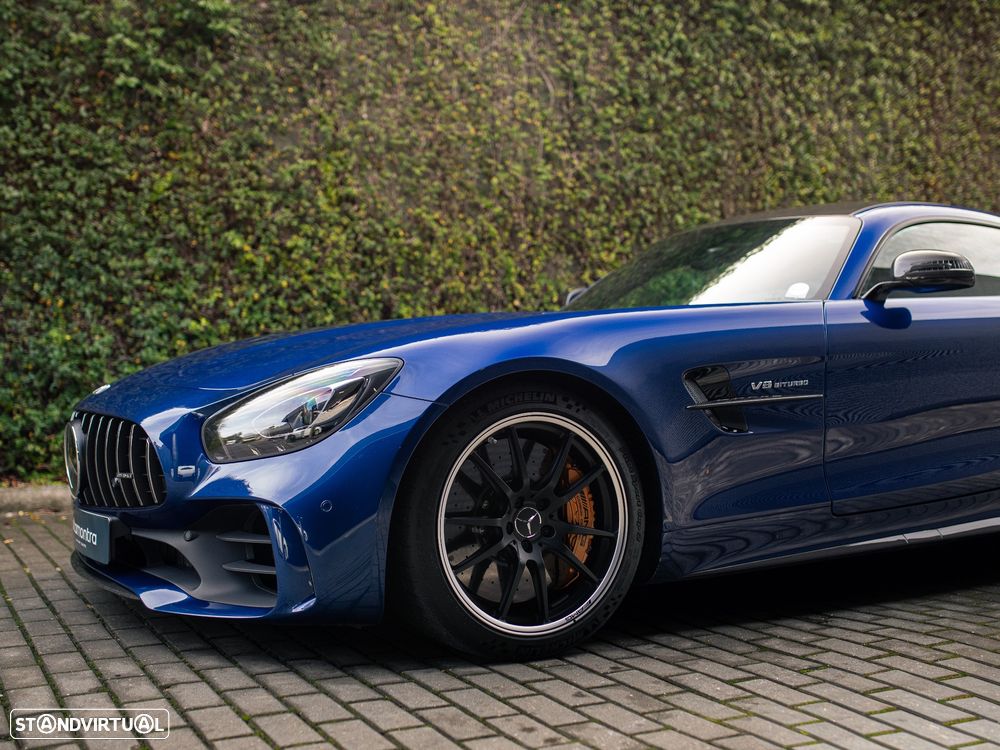Mercedes-Benz AMG GT R - 5