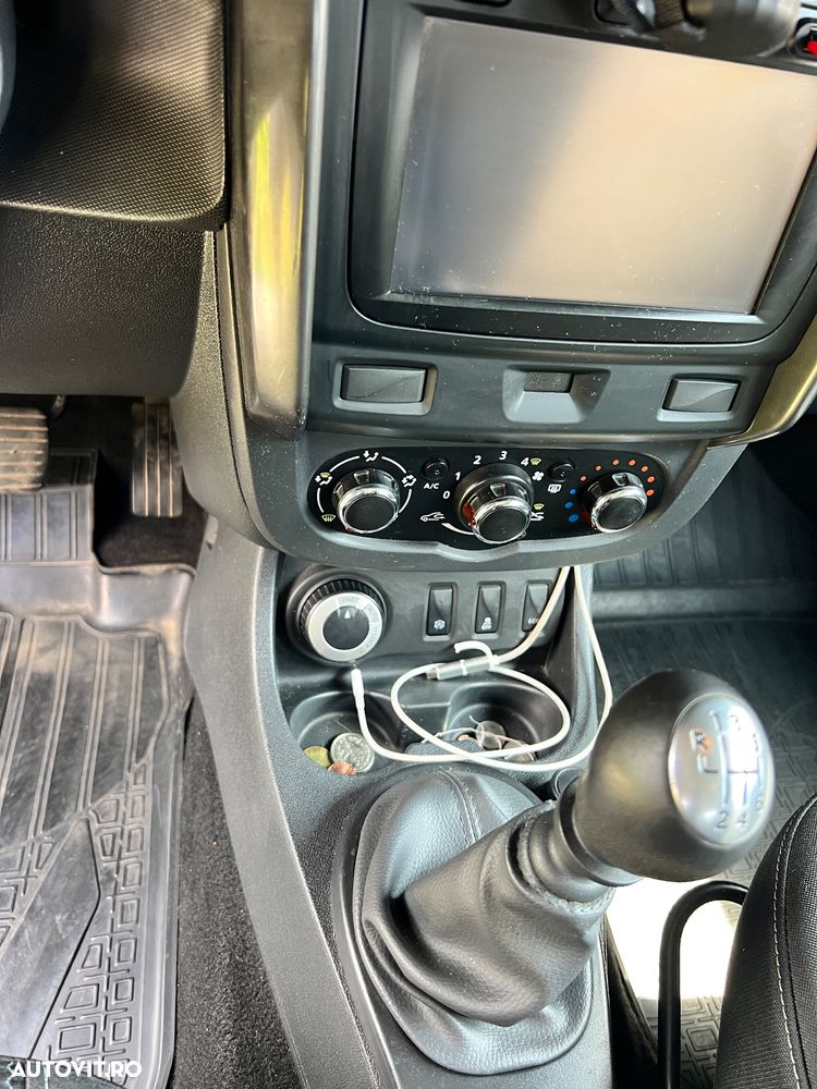 Dacia Duster 1.5 dCi 4x4 Laureate - 9
