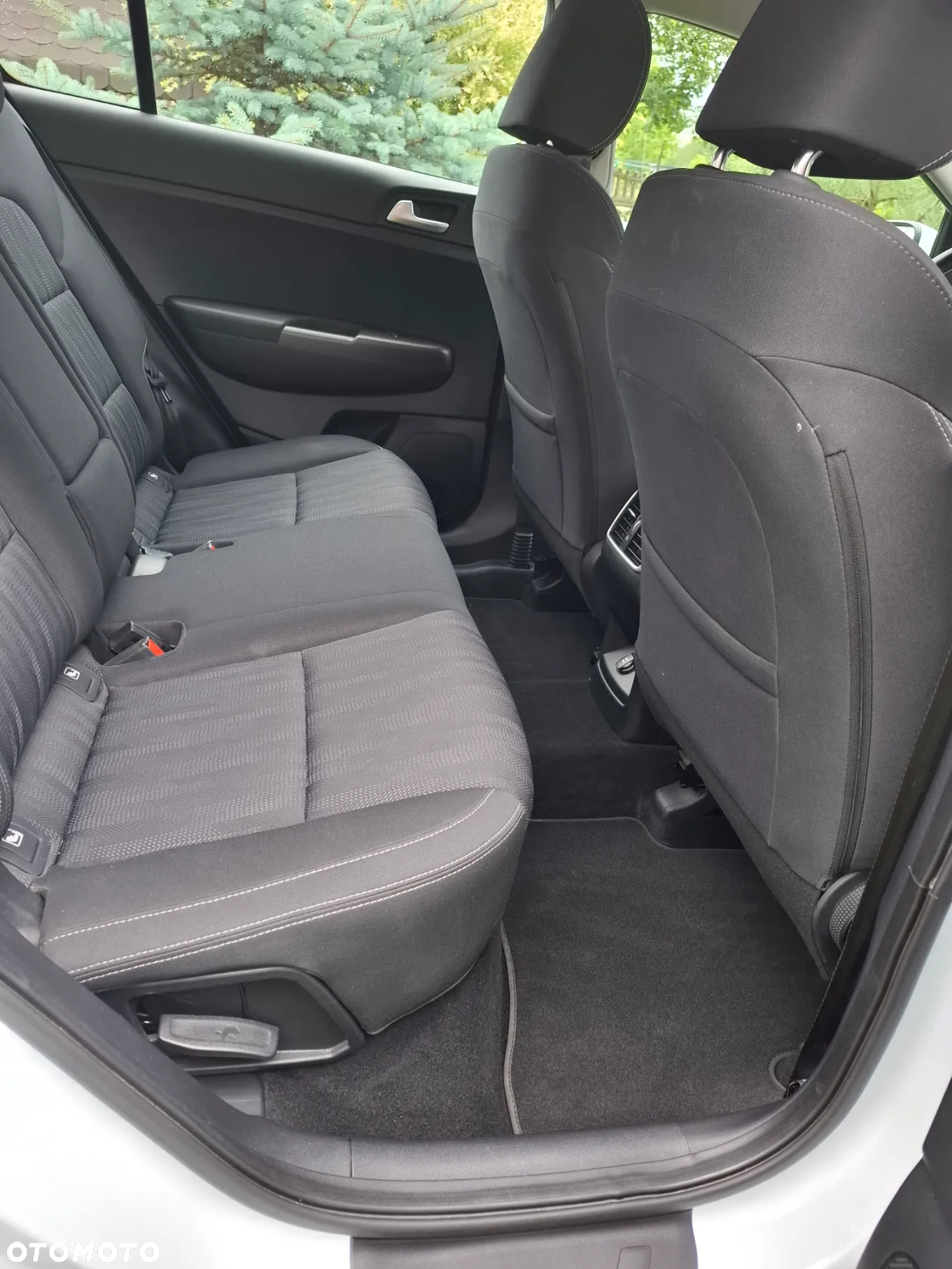 Kia Sportage 1.6 CRDI L 2WD - 19