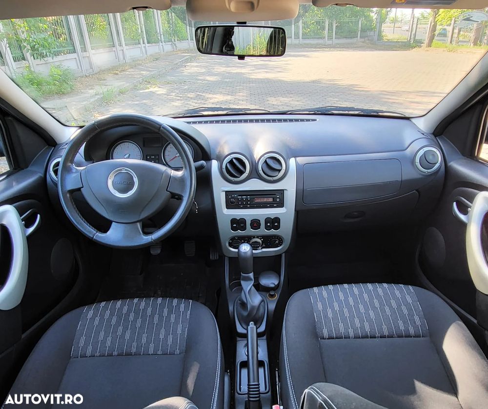 Dacia Logan 1.2 Laureate - 6