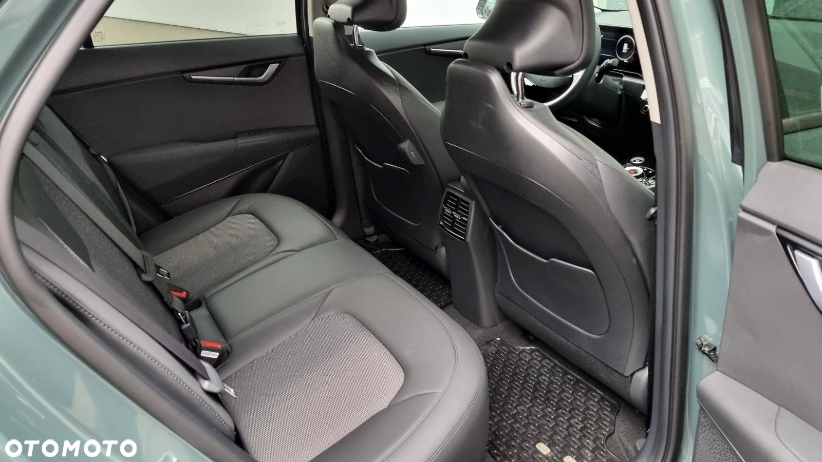 Kia Niro e-Niro 64kWh L - 35
