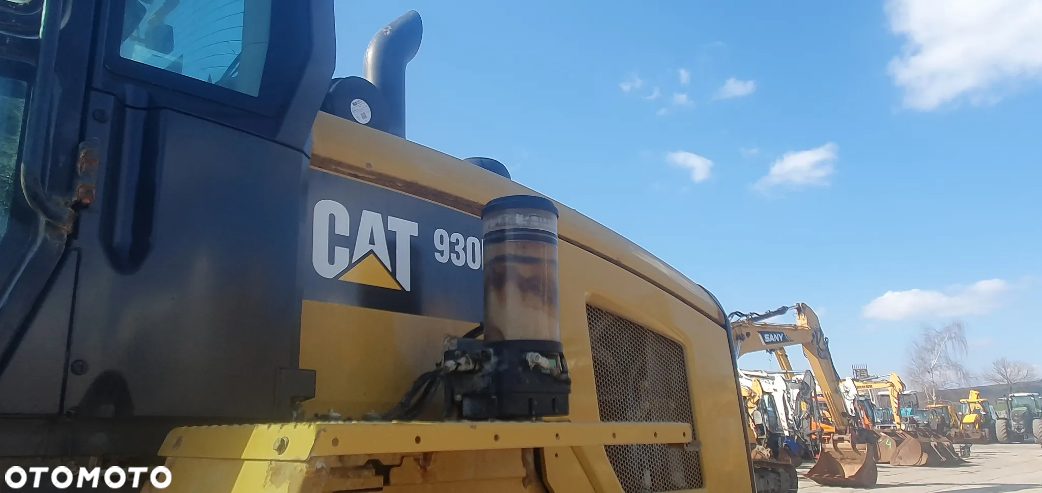 Caterpillar 930M - 14
