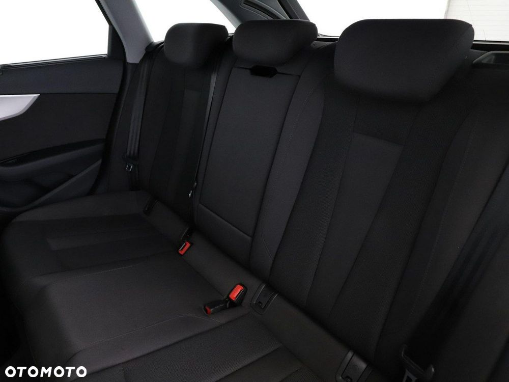 Audi A4 Avant 40 TDI Advanced S tronic - 18