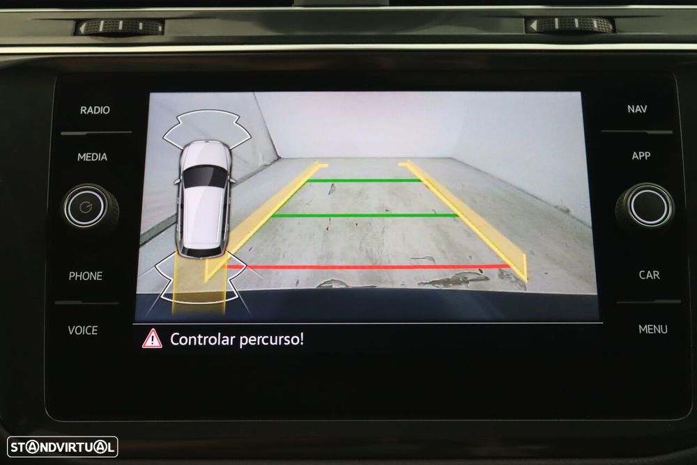 VW Tiguan Allspace 2.0 TDI Conceptline DSG - 19