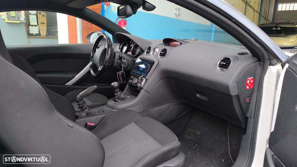 Peugeot RCZ 1.6 THP Onyx - 10