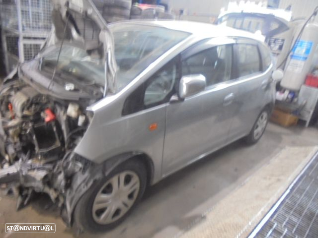 Carro MOT: L12B1 CXVEL:CM7M 3003847  HONDA JAZZ 3 2011 1.2 90CV 5P CINZA GASOLINA - 3