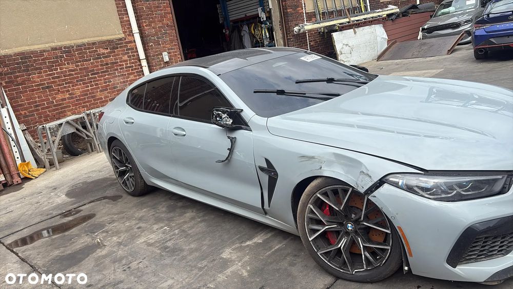 BMW M8 Competition - 8