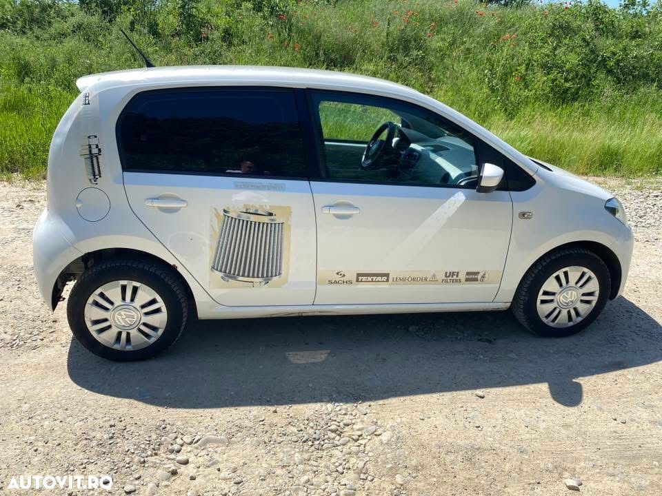 Volkswagen up! - 27