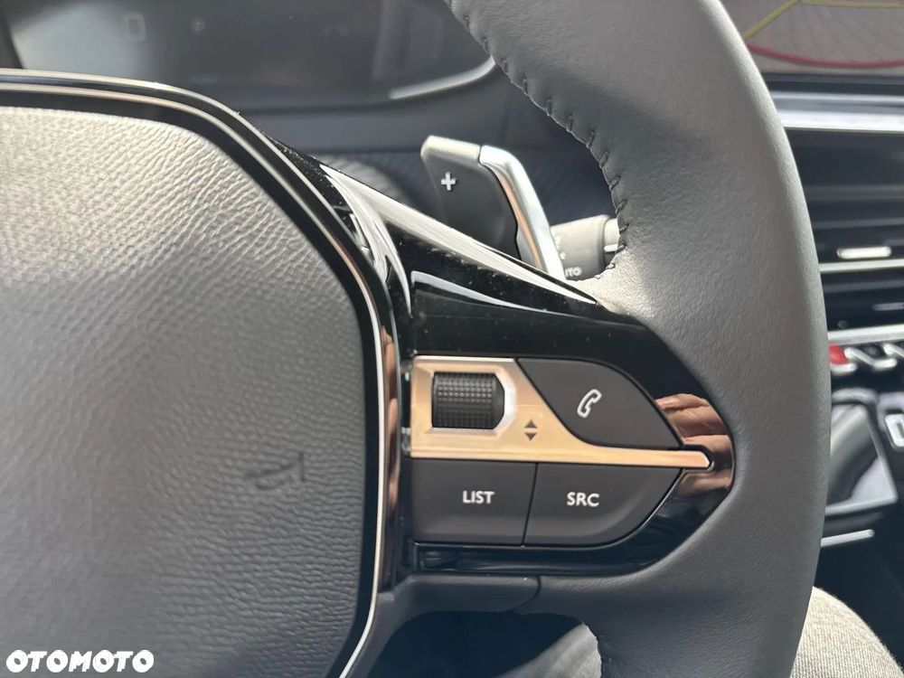 Peugeot 208 1.2 mHEV Allure - 27