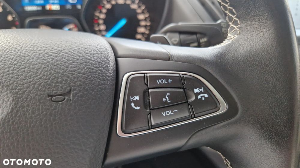 Ford Kuga 1.5 EcoBoost 4x4 Vignale - 24