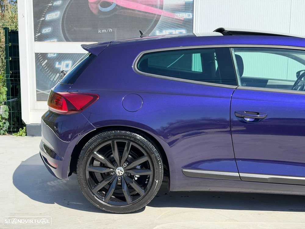 VW Scirocco 2.0 TDI Sport - 12