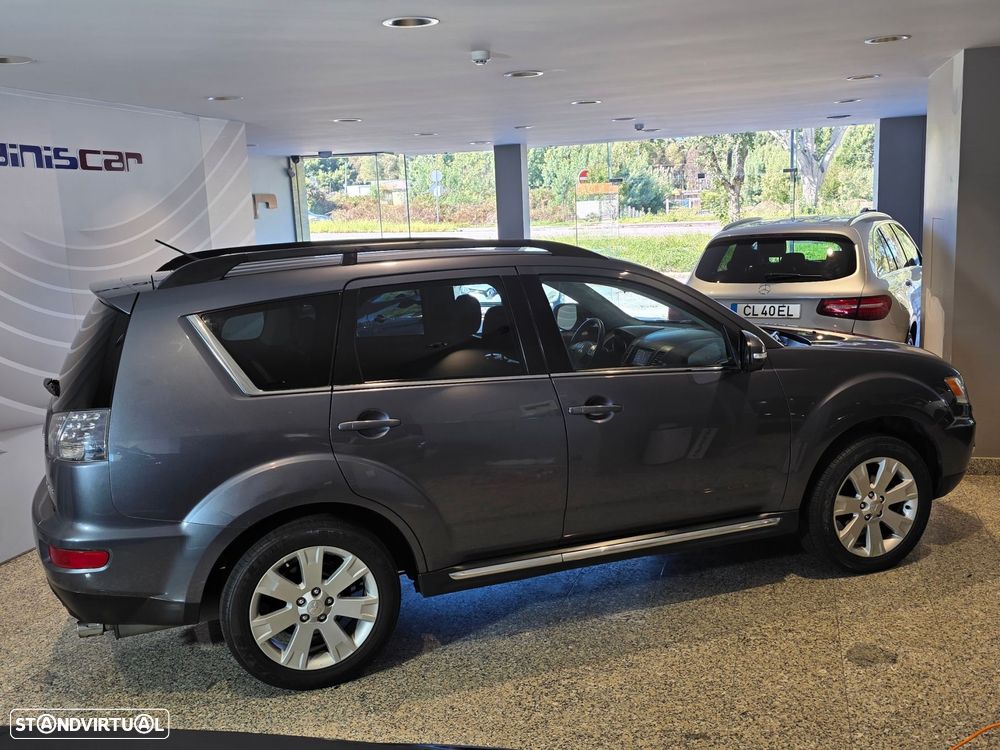 Mitsubishi Outlander 2.2 DI-D Instyle Navi - 37