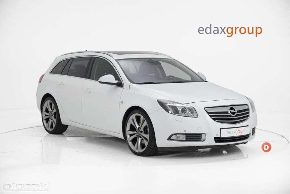 Opel Insignia Sports Tourer - 2