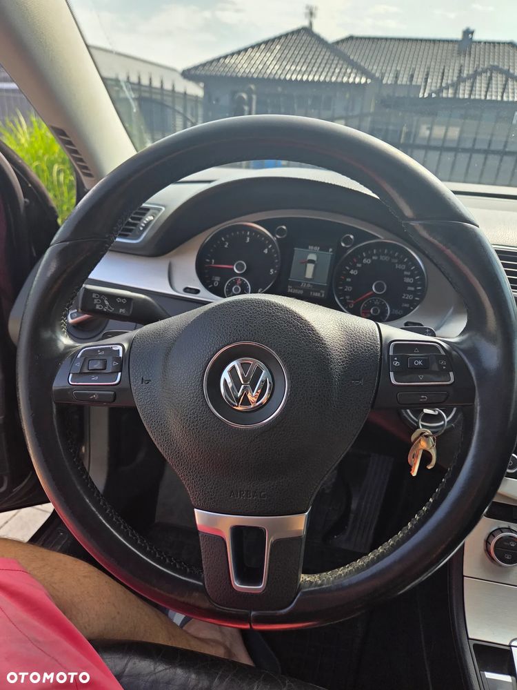 Volkswagen Passat 2.0 TDI 4Mot Highline DSG - 15