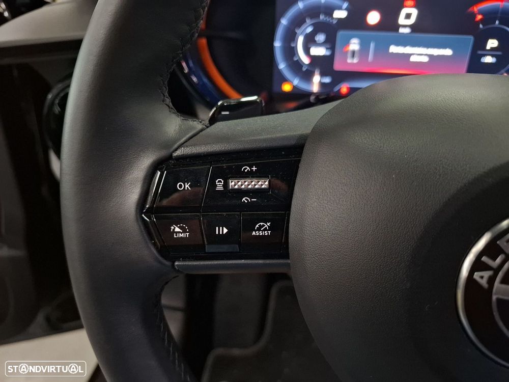 Alfa Romeo Junior 1.2 Speciale eDCT6 — fotografia 16