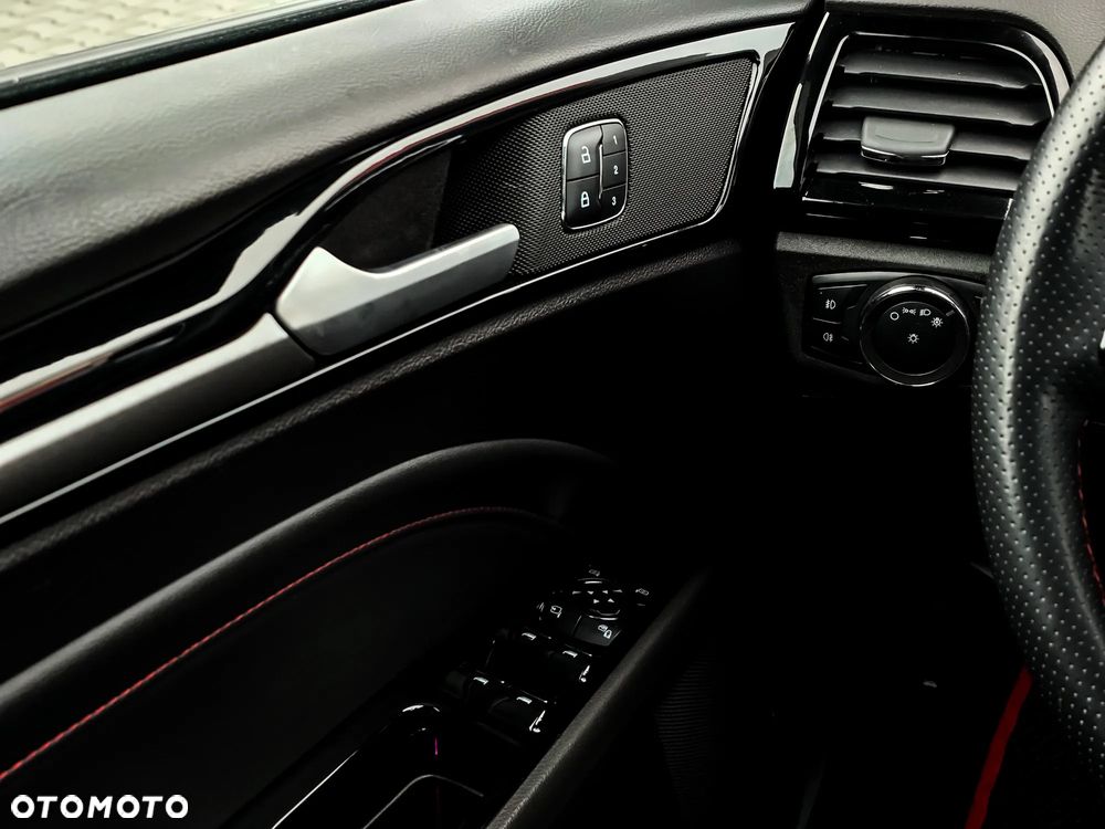 Ford Mondeo 2.0 EcoBlue ST-Line - 16