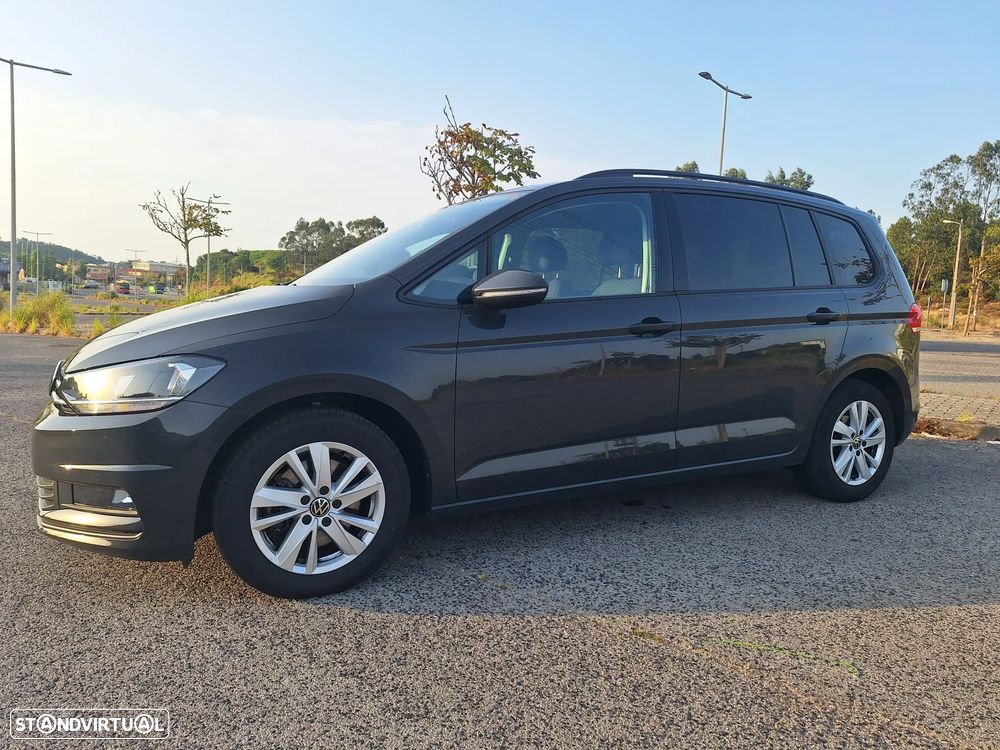 VW Touran 2.0 TDI Confortline - 6