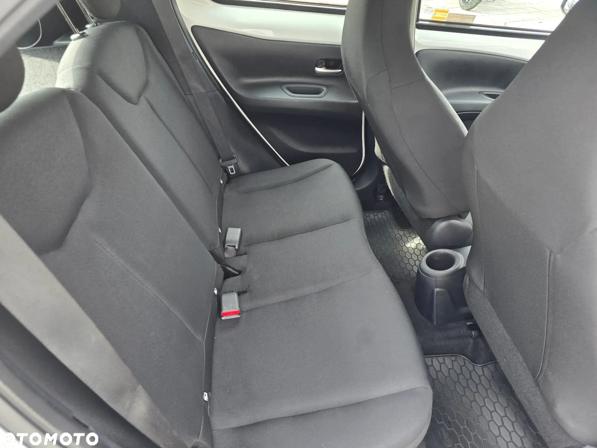 Toyota Aygo X 1.0 VVT-i Comfort CVT - 14