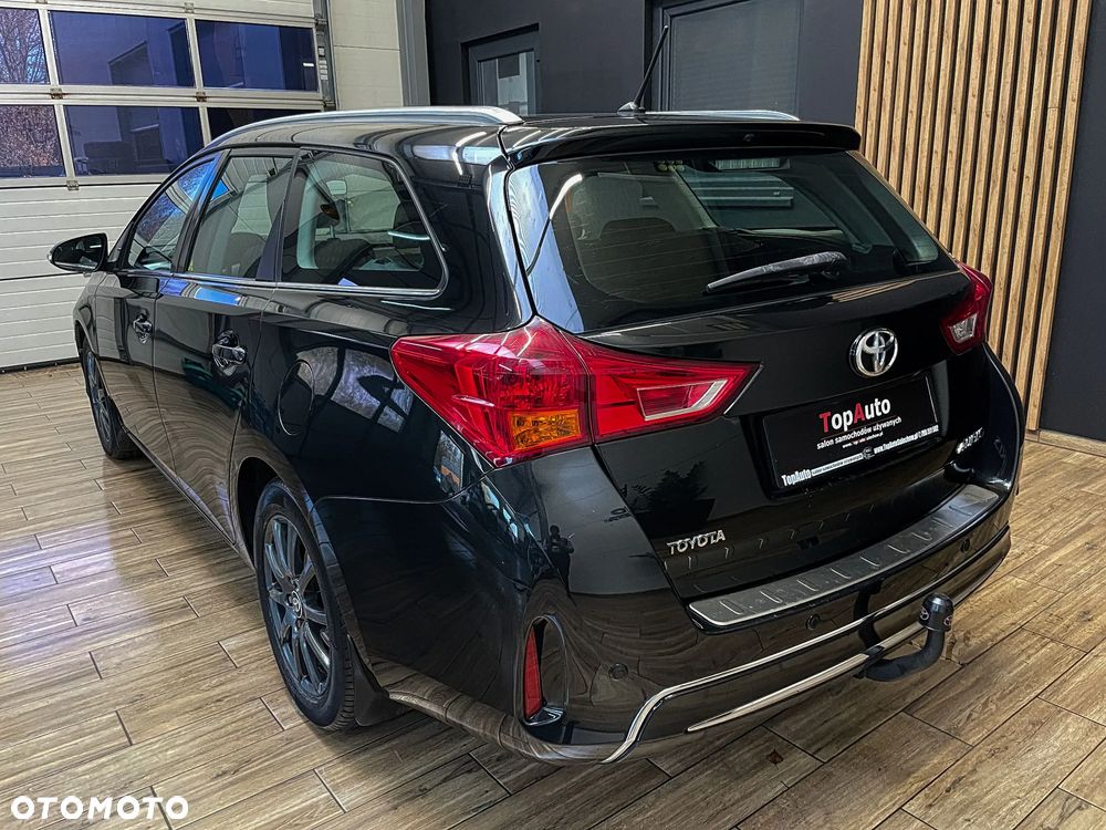 Toyota Auris ver-1-6-comfort - 9