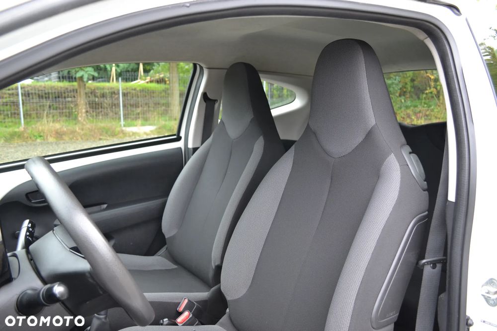 Toyota Aygo - 22