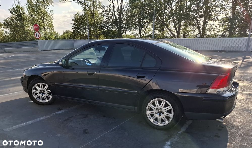 Volvo S60 2.4 Summum - 7