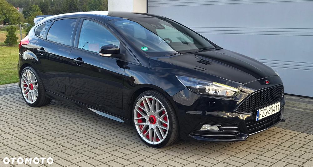 Ford Focus 2.0 EcoBoost ST-2 - 22