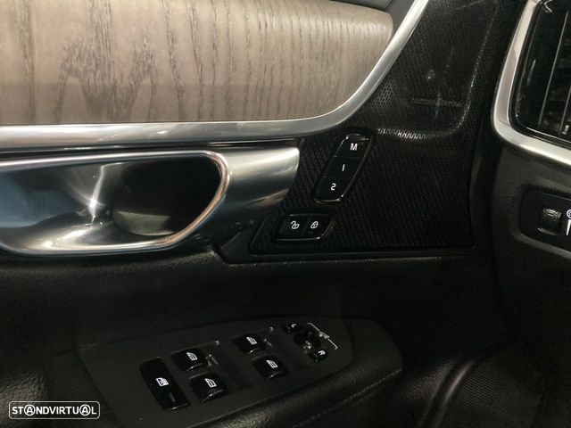 Volvo V90 T6 Recharge AWD Geartronic Inscription - 22