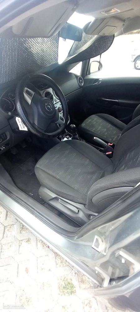 Opel Corsa 1.3 CDTi Enjoy EcoFLEX - 10