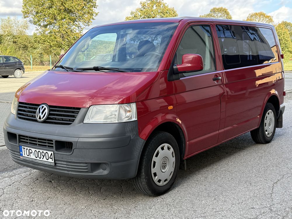 Volkswagen Transporter - 1