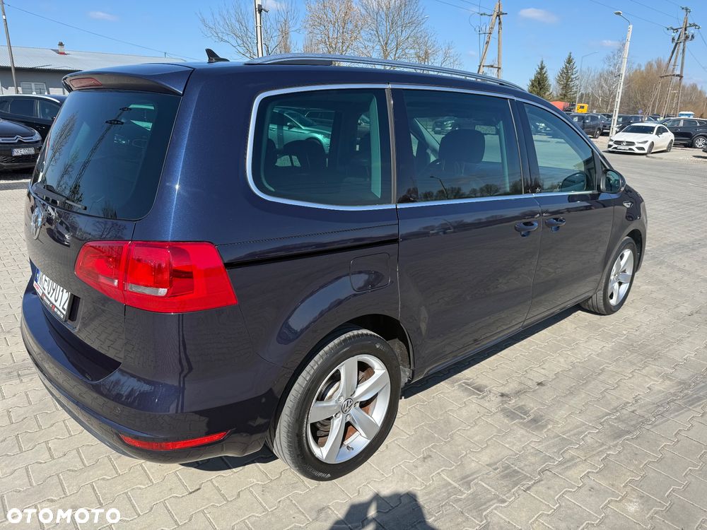Volkswagen Sharan 2.0 TDI 4Motion BlueMotion Technology Highline - 11