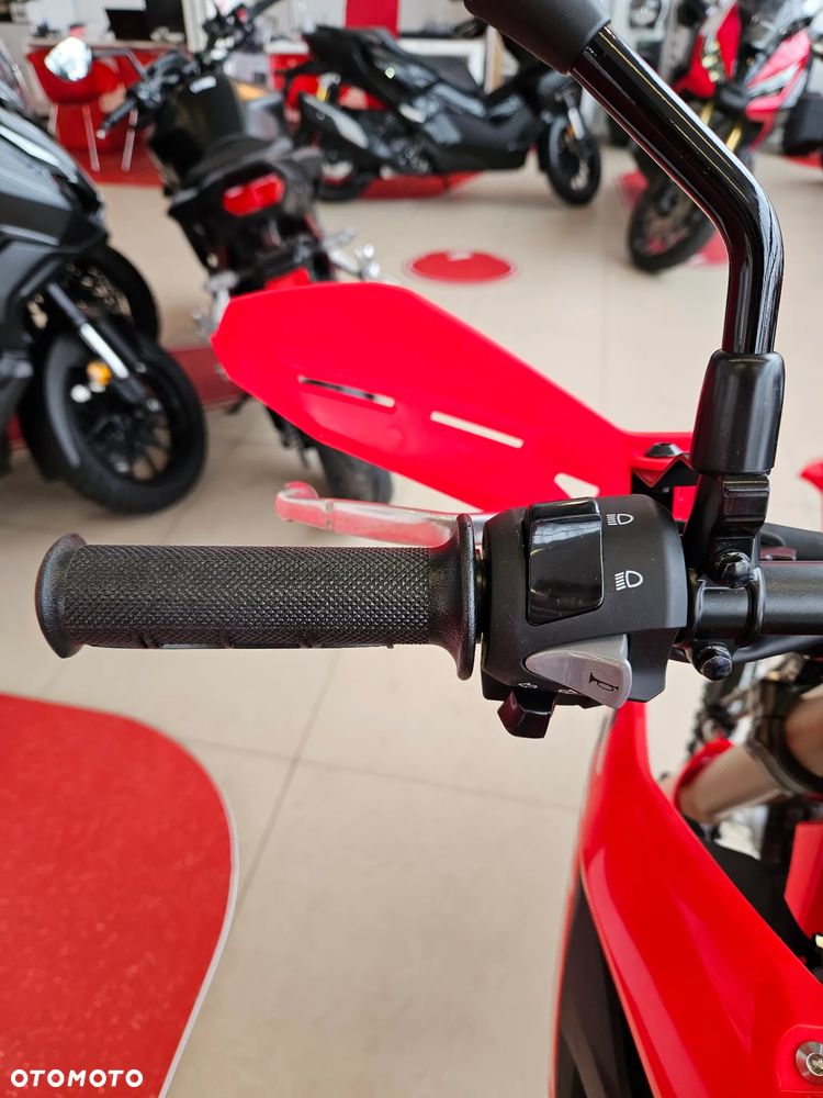 Honda CRF - 17