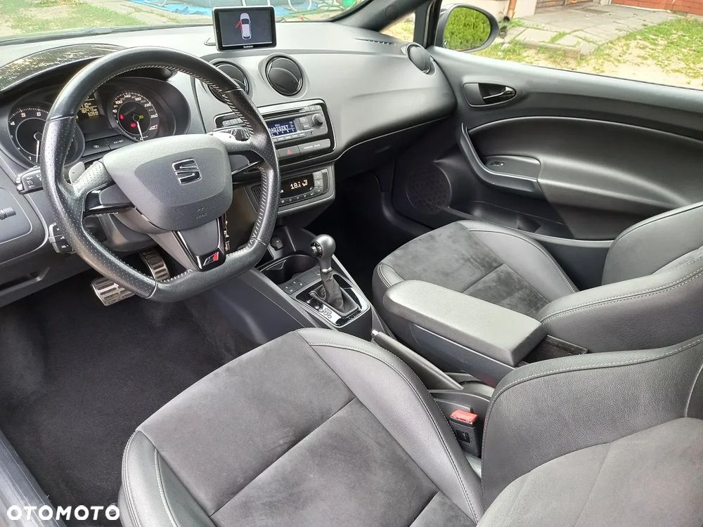 Seat Ibiza SC 1.4 TSI DSG Cupra - 11