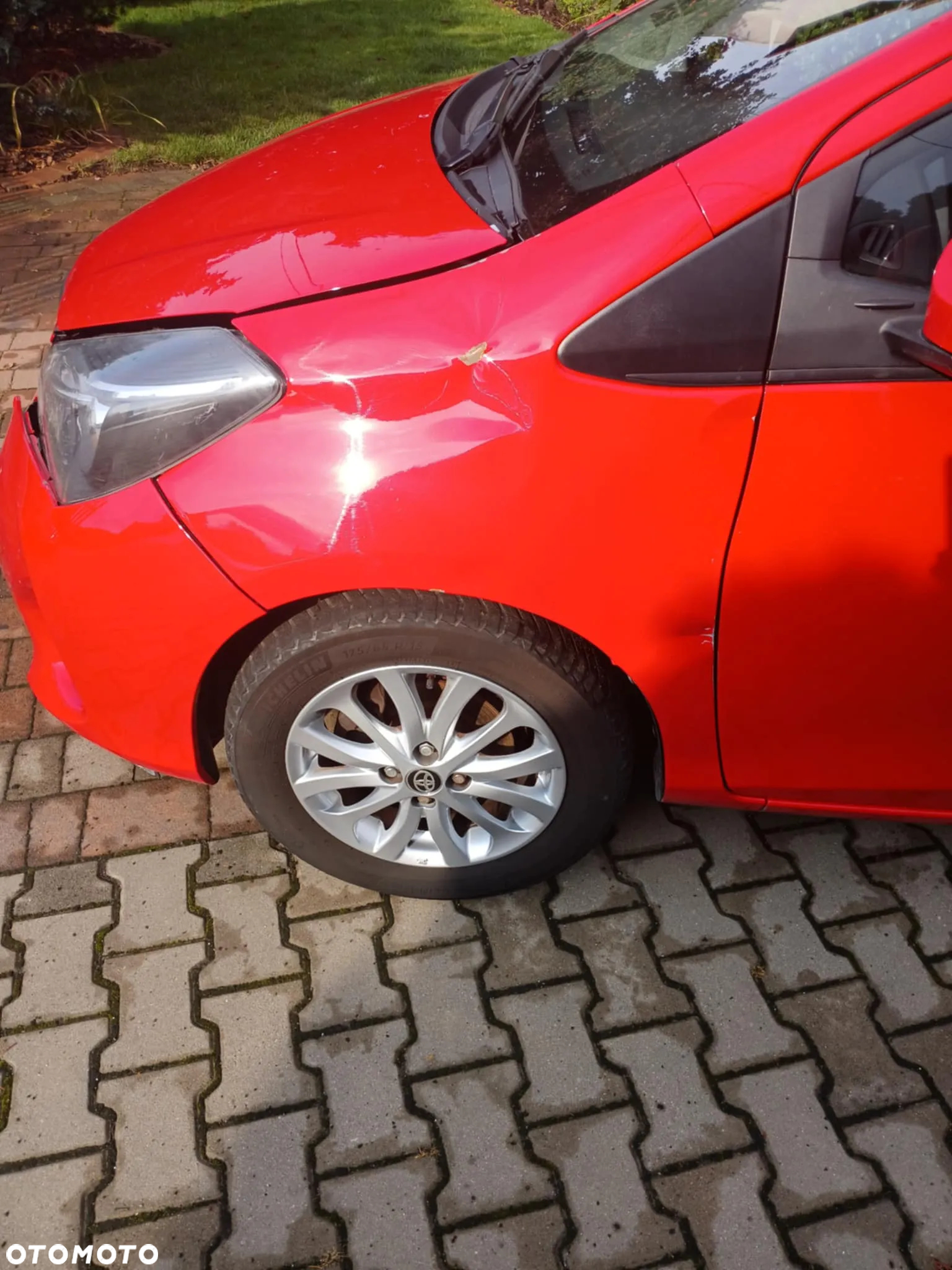 Toyota Yaris - 10