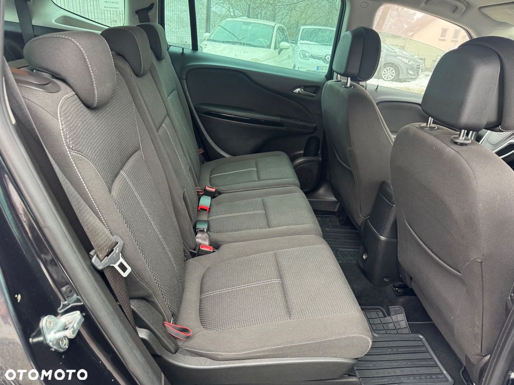 Opel Zafira - 22