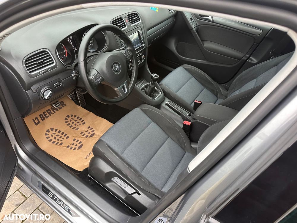 Volkswagen Golf 1.2 TSI Style - 8