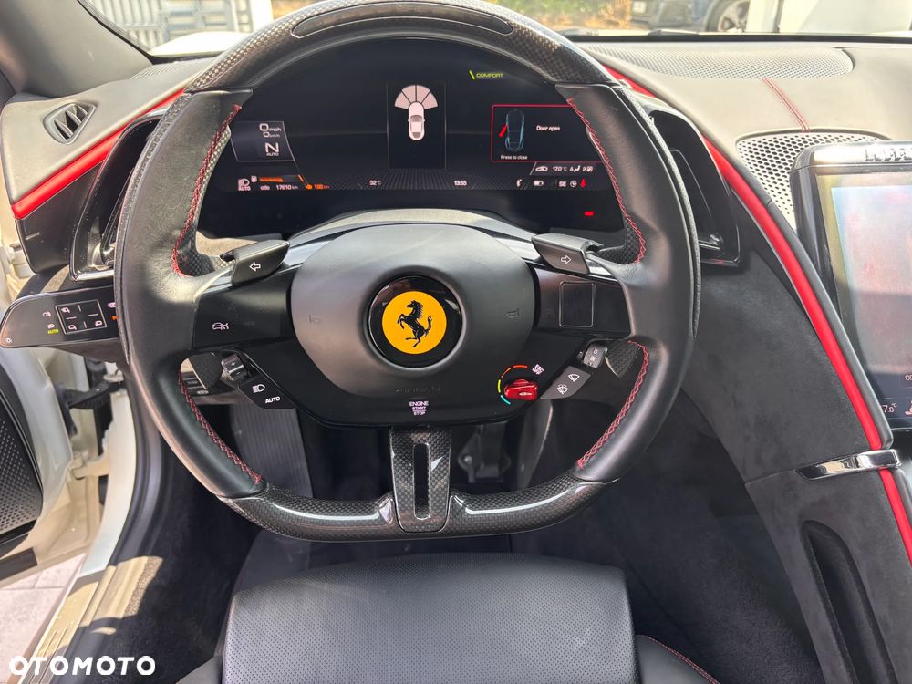 Ferrari Roma - 20