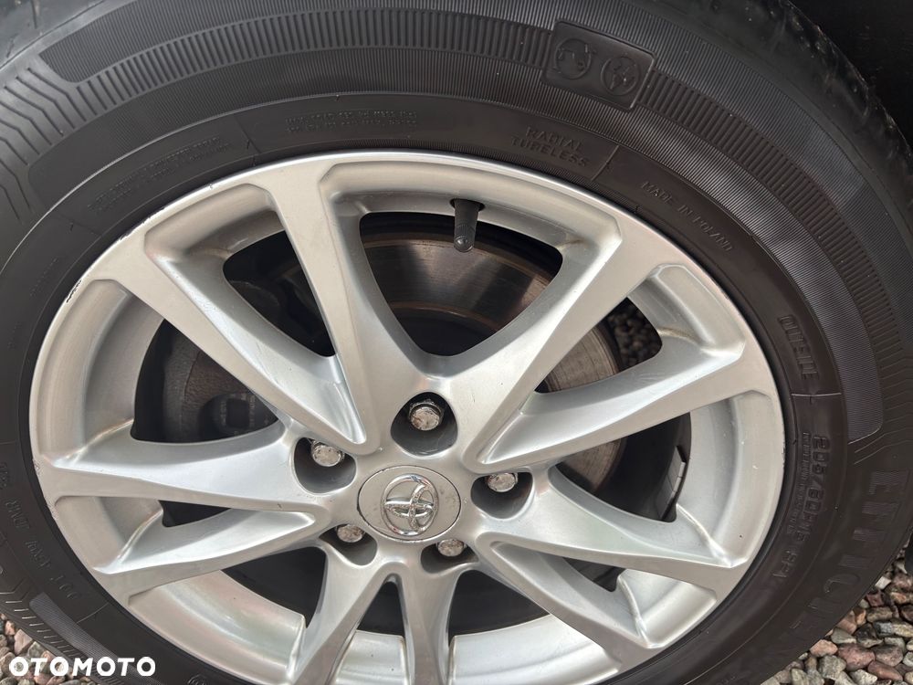 Toyota Avensis 1.8 Edition - 15