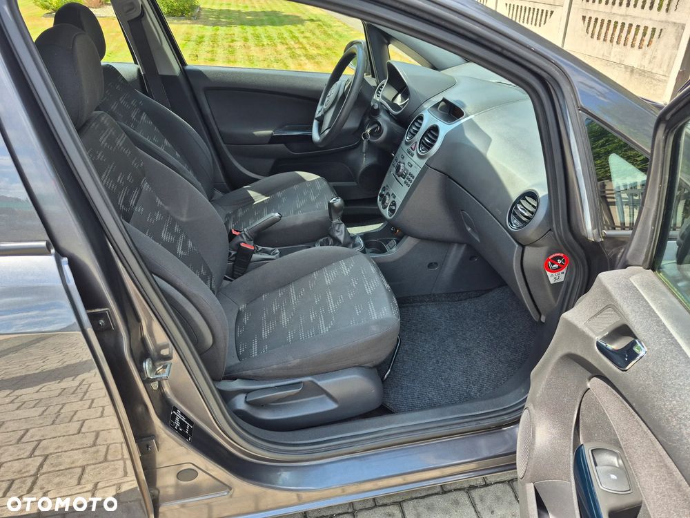 Opel Corsa 1.4 16V Selection - 10