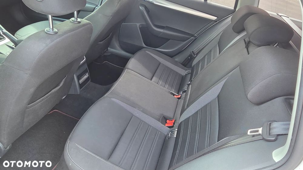 Skoda Octavia 1.6 TDI Ambition - 10