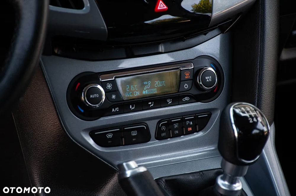 Ford Focus 1.6 EcoBoost Start-Stopp-System Titanium - 32