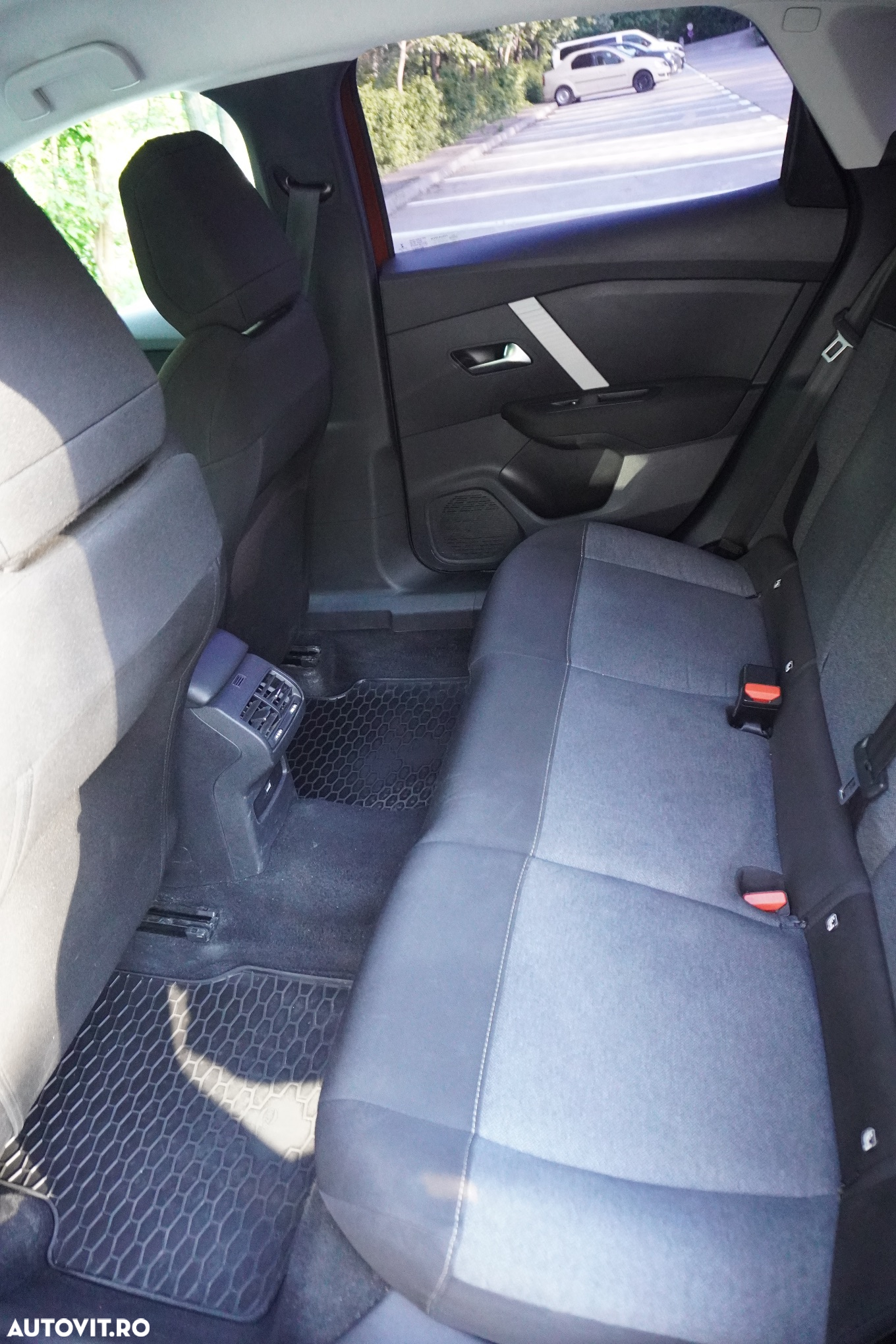 Citroën C4 1.2 PureTech 100 S&S BVM6 Feel - 6