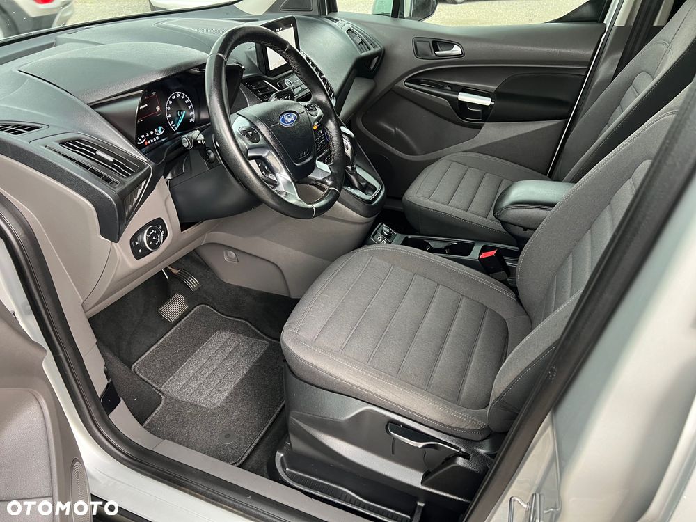 Ford Tourneo Connect Grand - 10