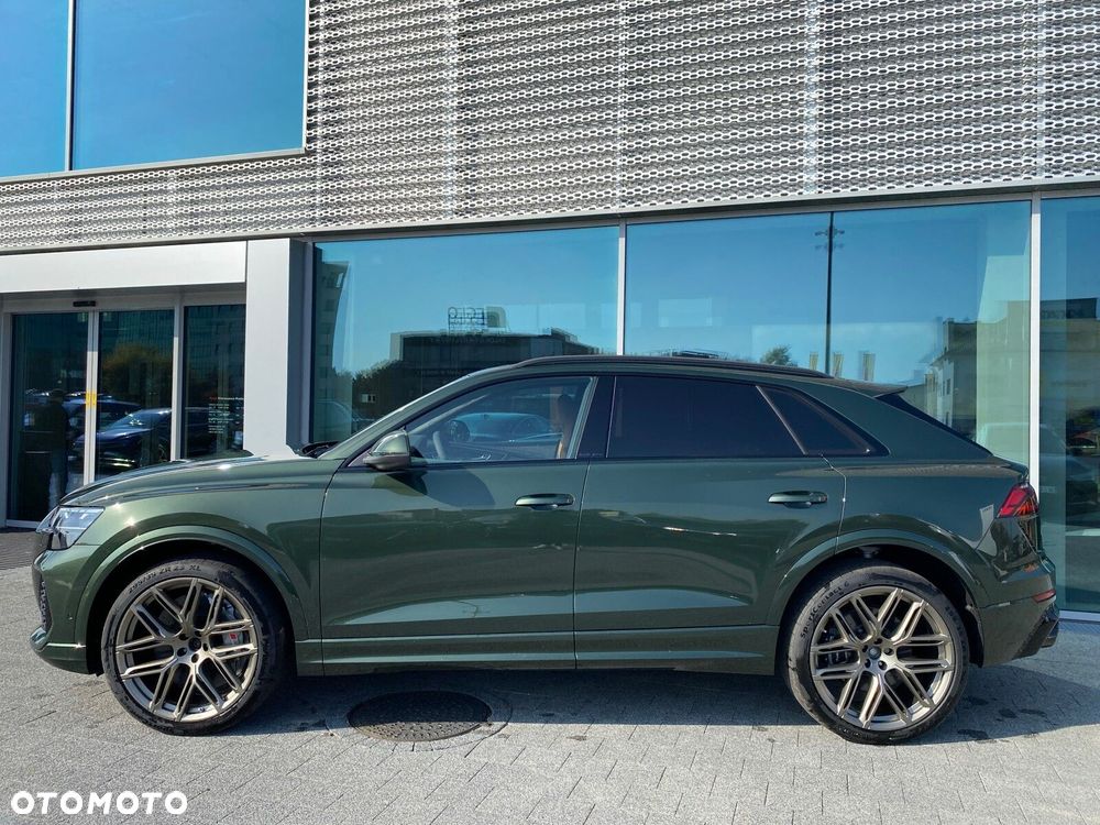 Audi RS Q8 - 4