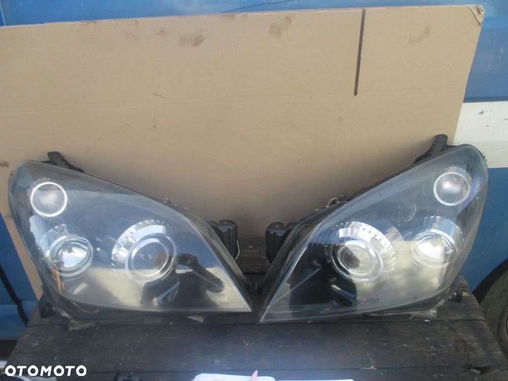 lampa Astra H 3 BI-XENON  skretny Hella Europa - 1